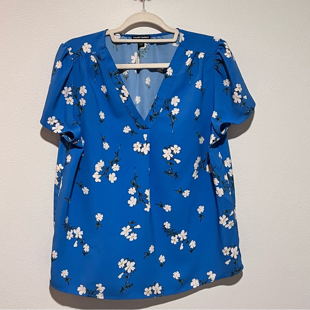 Hilary Ridley Blue Floral Short-sleeve Blouse